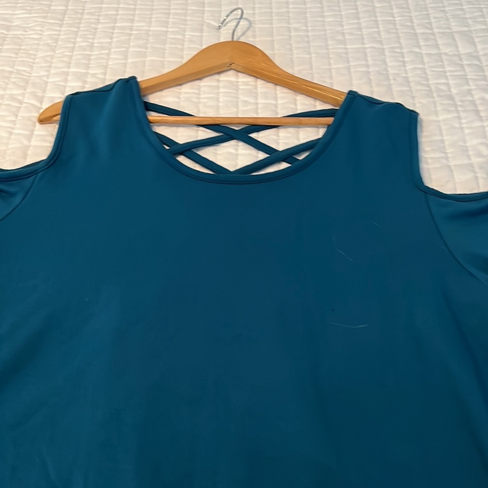 Cold Shoulder Tunic - image 3